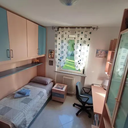 Singola In Famiglia - Myaostaproject Pansiyon *